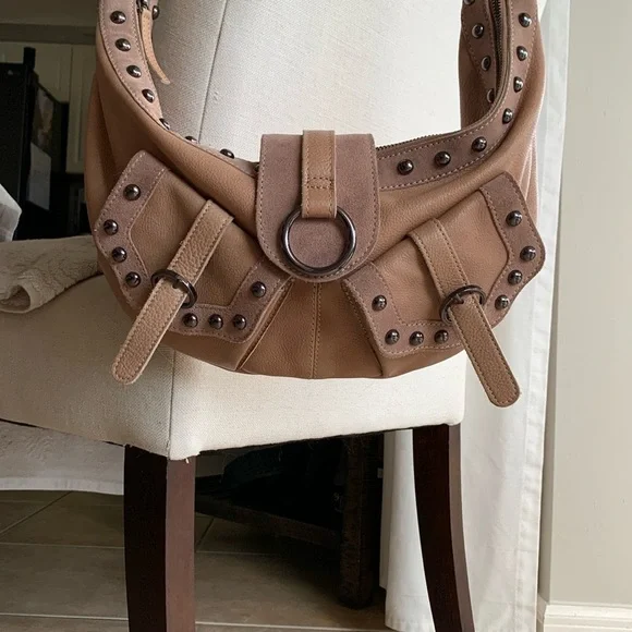 Free People Tan Studded Leather Shoulder Bag - Picture 9 of 17